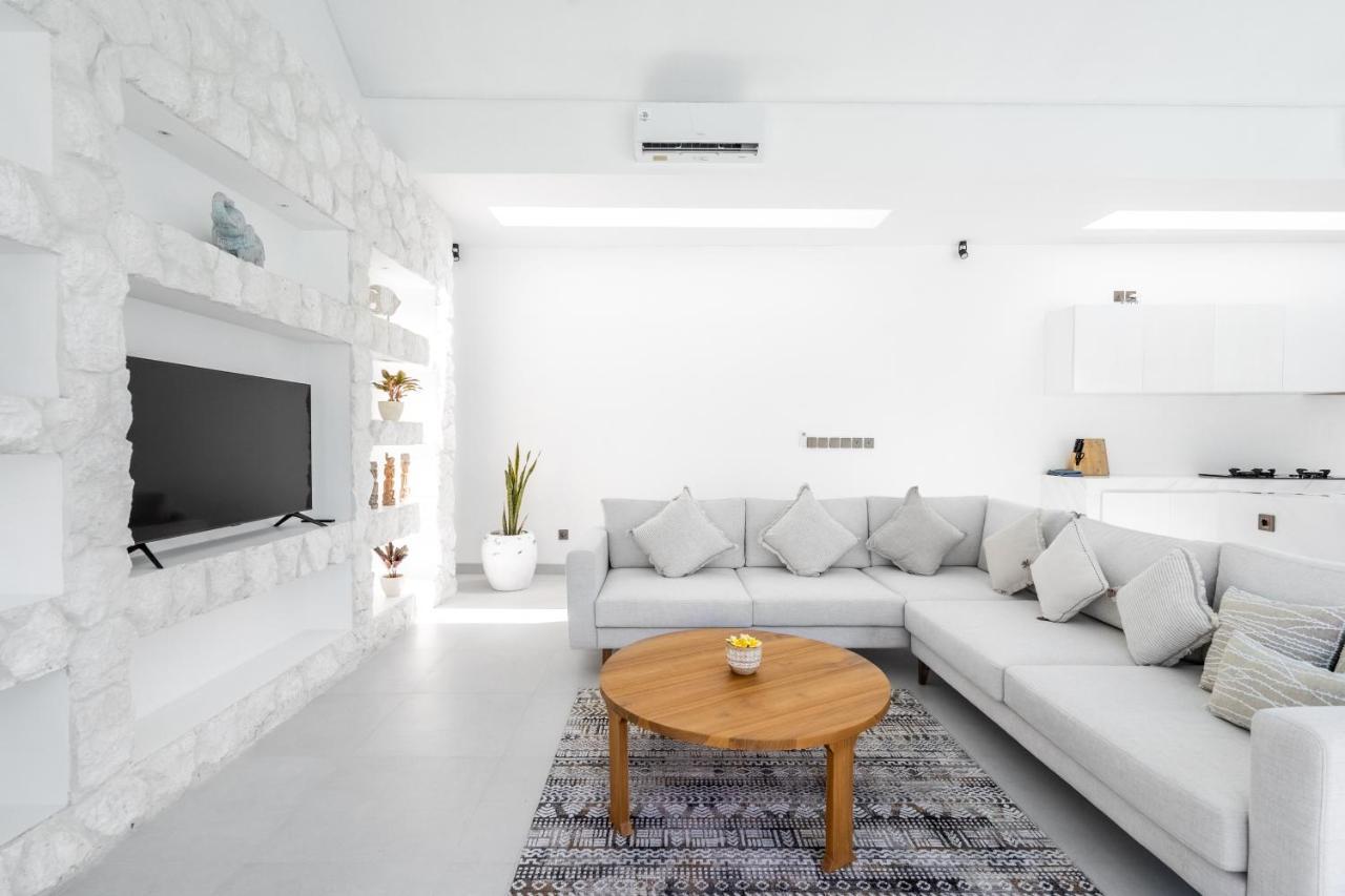 Casa Blanca Villa By Betterplace Uluwatu Eksteriør billede