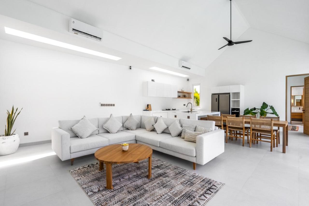 Casa Blanca Villa By Betterplace Uluwatu Eksteriør billede