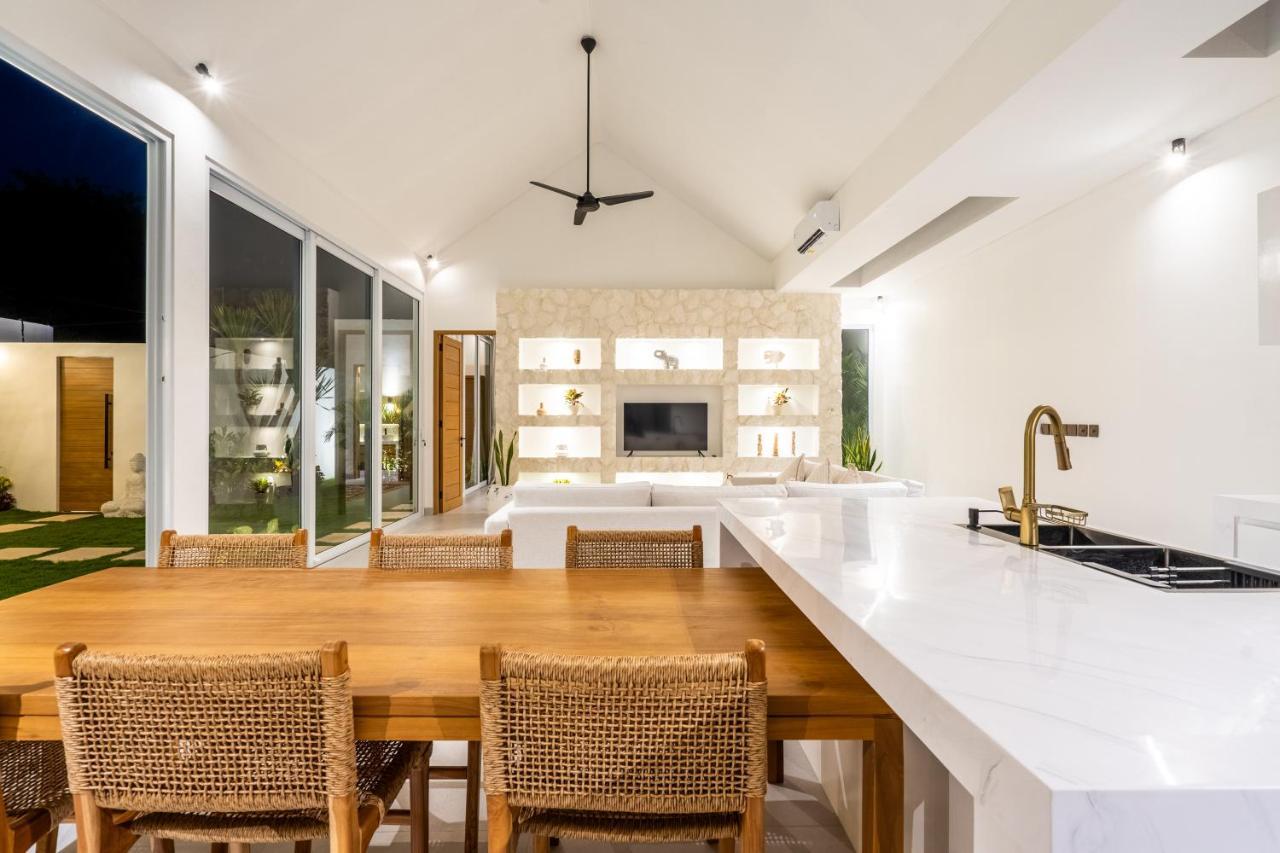 Casa Blanca Villa By Betterplace Uluwatu Eksteriør billede